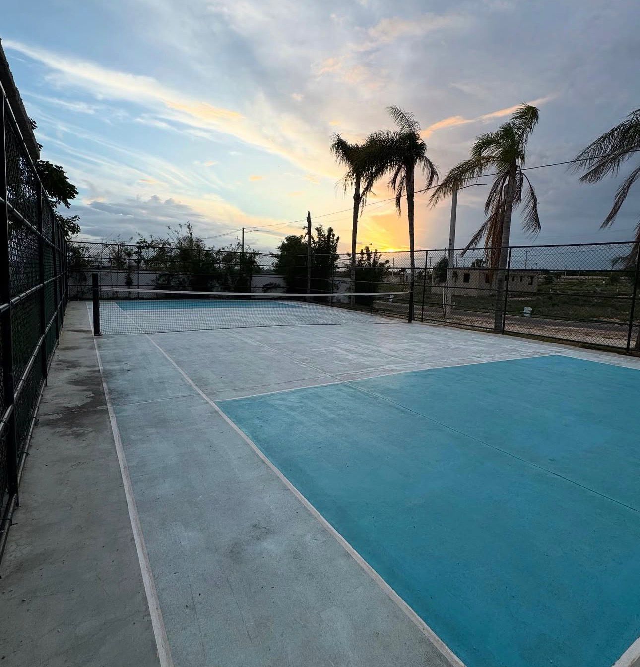 Cancha de tenis del residencial Coral Star Village
